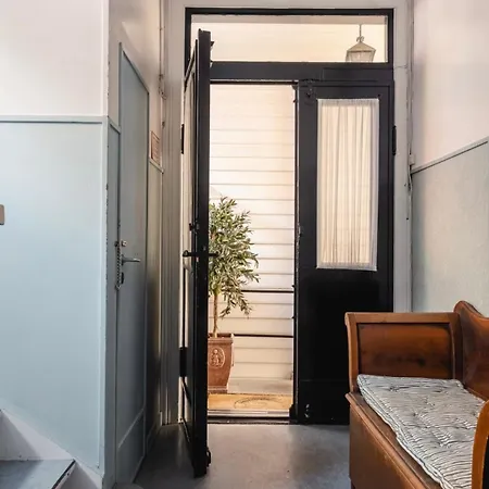 Lovely Penthouse With Private Outdoor Terrace شقة